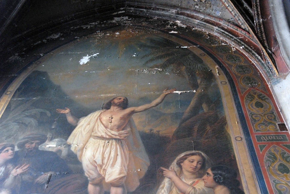 Une église fortement dégradée