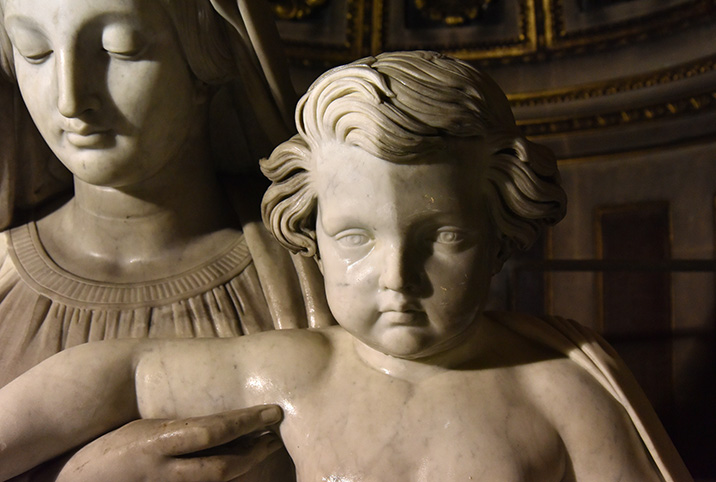 Trois statues restaurées à la Madeleine