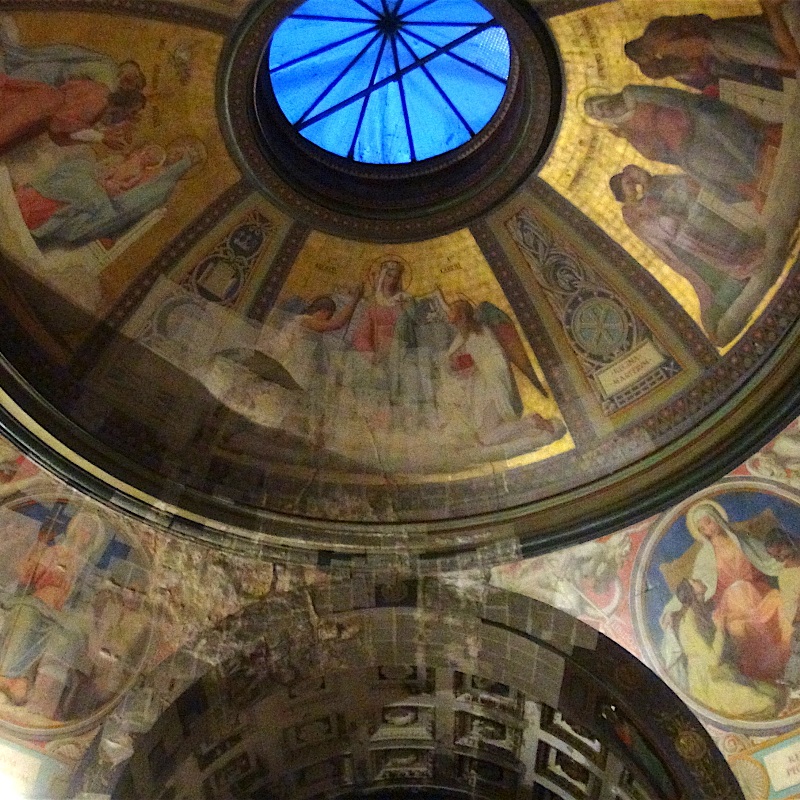 Une abondante et originale décoration intérieure