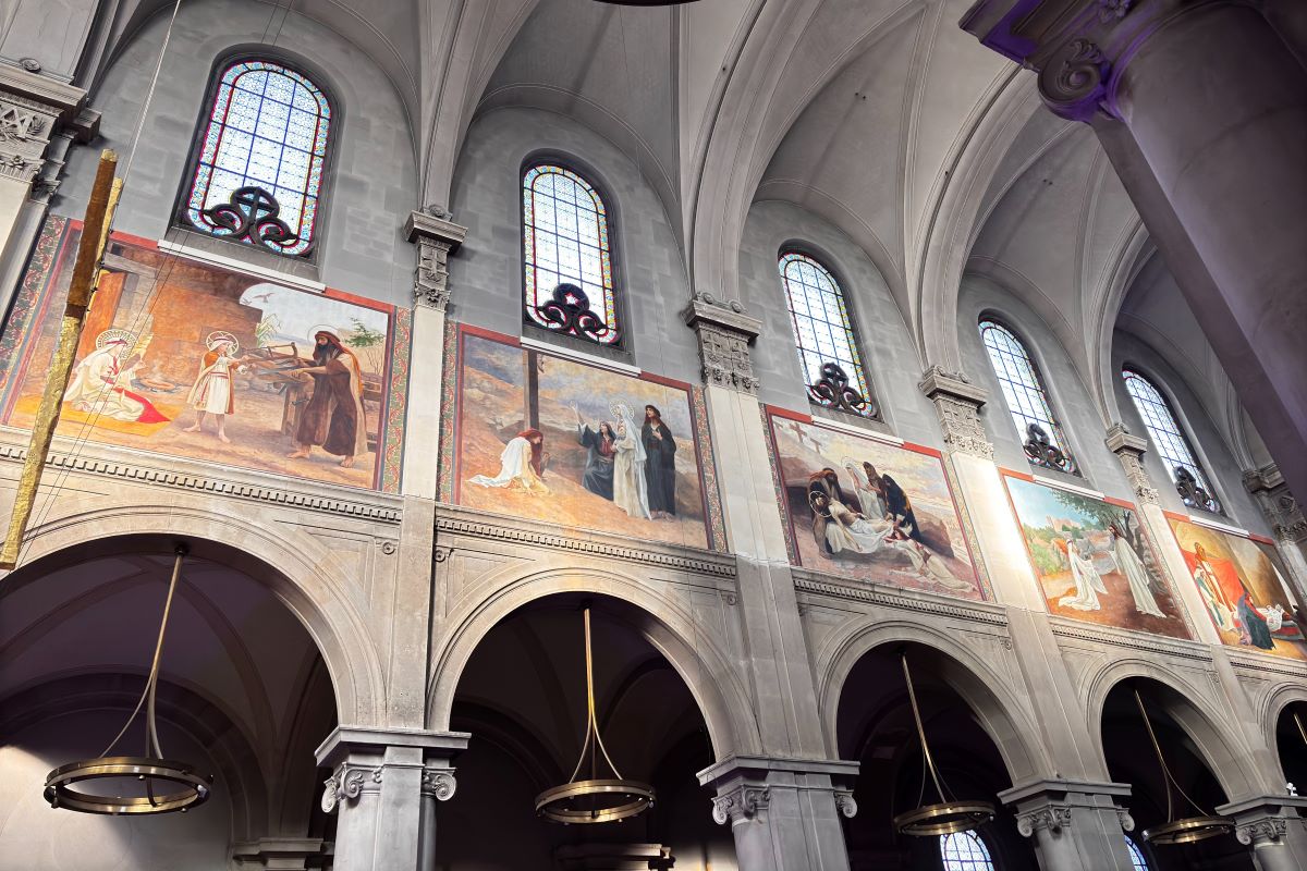 Grâce à vous, Notre-Dame-des-Champs retrouve ses couleurs !